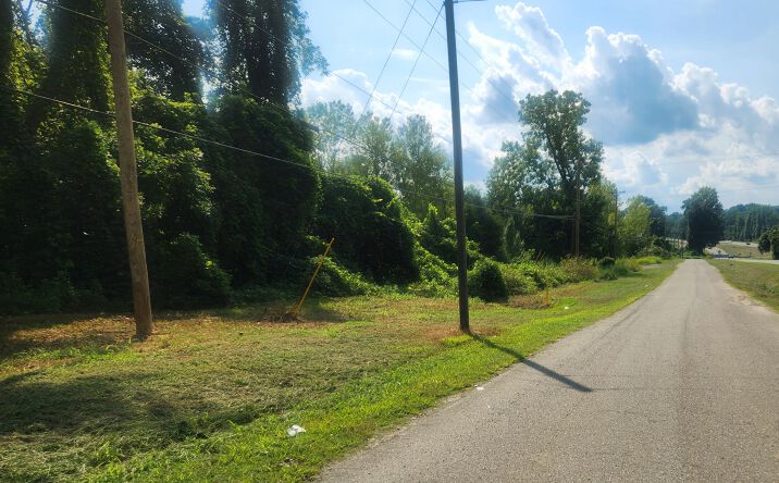 Pictures of Land property located at 3431 W Franklin Blvd, Gastonia, NC 28052 for sales - image #1