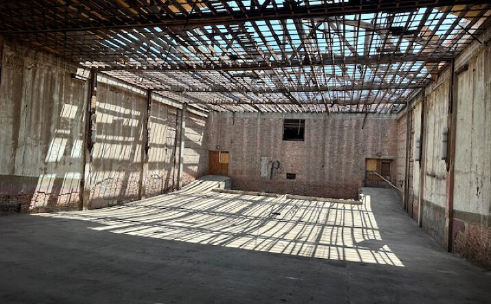 Pictures of Mixed Use, Office, Retail, Self Storage, Special Purpose property located at 431 Broadway, El Centro, CA 92243 for sales - image #1