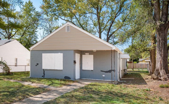 Pictures of Multifamily property located at 629-631 S Wheatland Avenue, Columbus, OH 43204 for sales - image #1