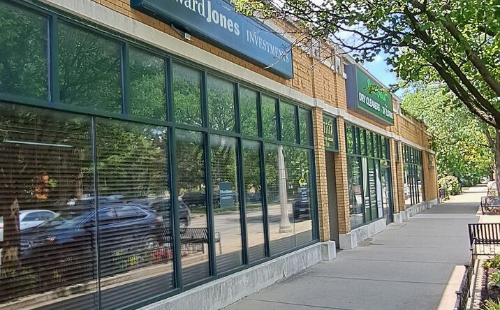 Pictures of Office, Retail property located at 7777 Lake St, River Forest, IL 60305 for sales - image #1