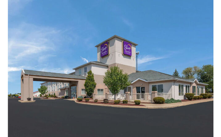 Pictures of Hospitality property located at 947 OH-53, Port Clinton, OH 43452 for sales - image #1
