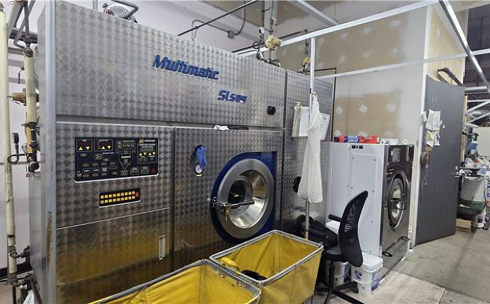 Pictures of Business for Sale property located at Dry Cleaners, Plymouth, MA 48170 for sales - image #1