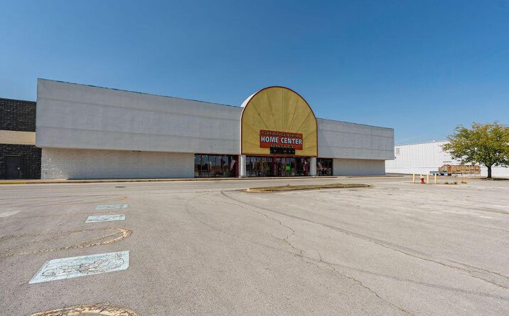 Pictures of Retail, Special Purpose property located at 5351 Salem Avenue, Dayton, OH 45426 for sales - image #1