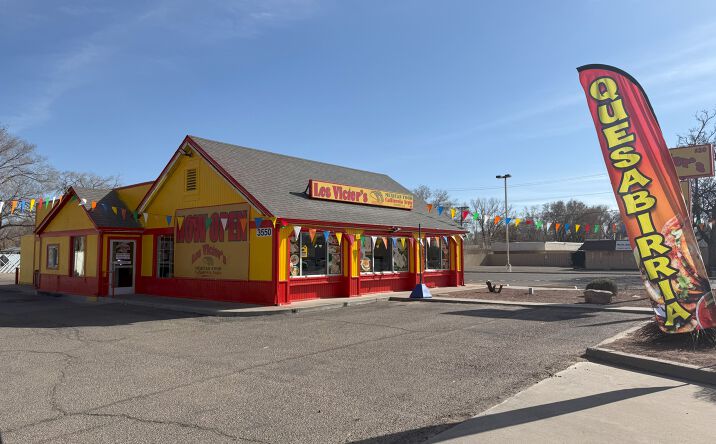 Pictures of Retail property located at 3550 Isleta Blvd SW, Albuquerque, NM 87105 for sales - image #1