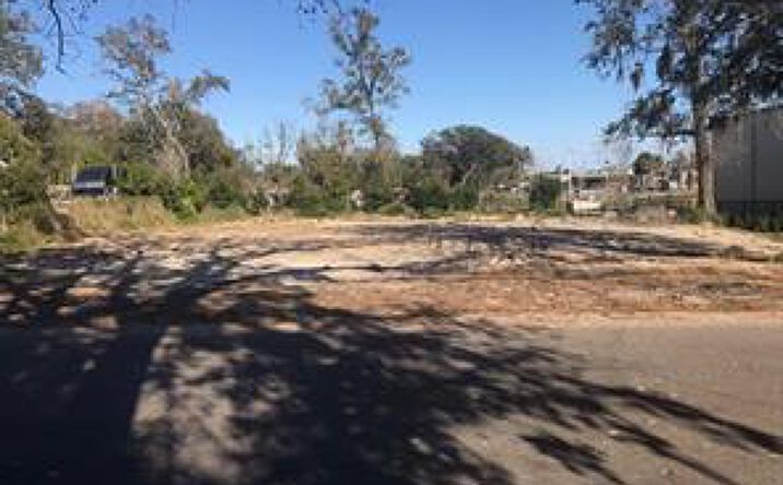 Pictures of Land property located at 729 Charles St, Orlando, FL 32808 for sales - image #1