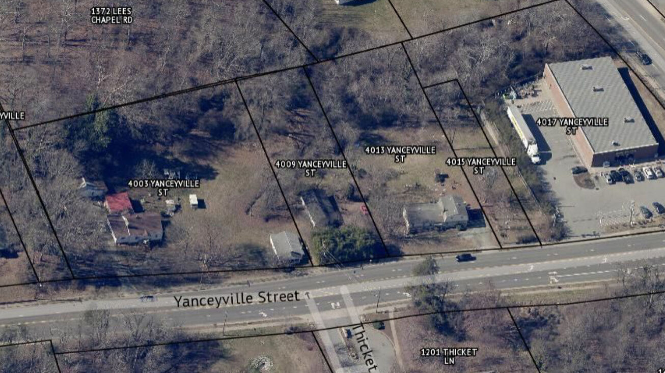 4003 Yanceyville St, Greensboro, NC 27405