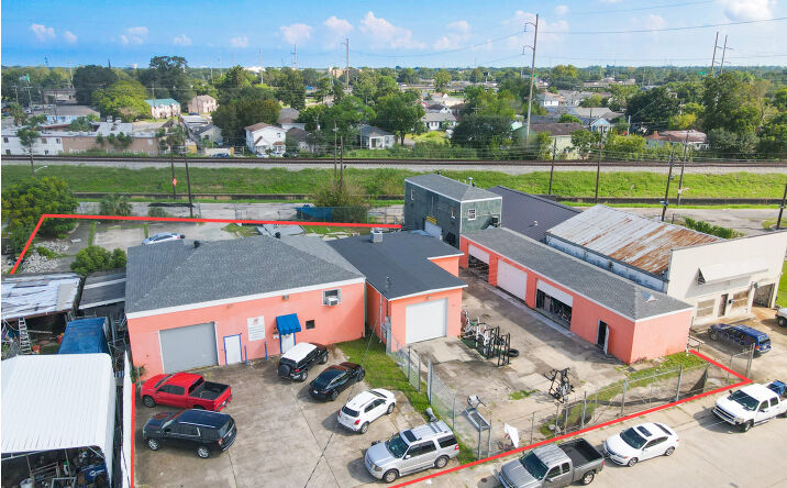 Pictures of Industrial property located at 1857 Agriculture St, New Orleans, LA 70119 for sales - image #1