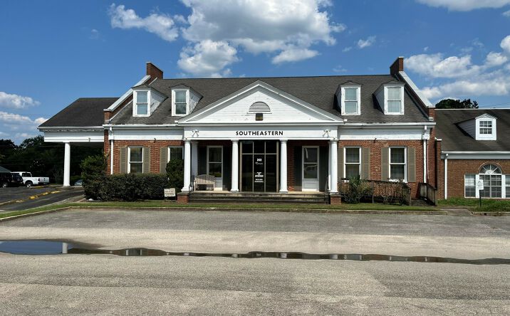 Pictures of Office property located at 243 Office Plaza Dr, Tallahassee, FL 32301 for sales - image #1