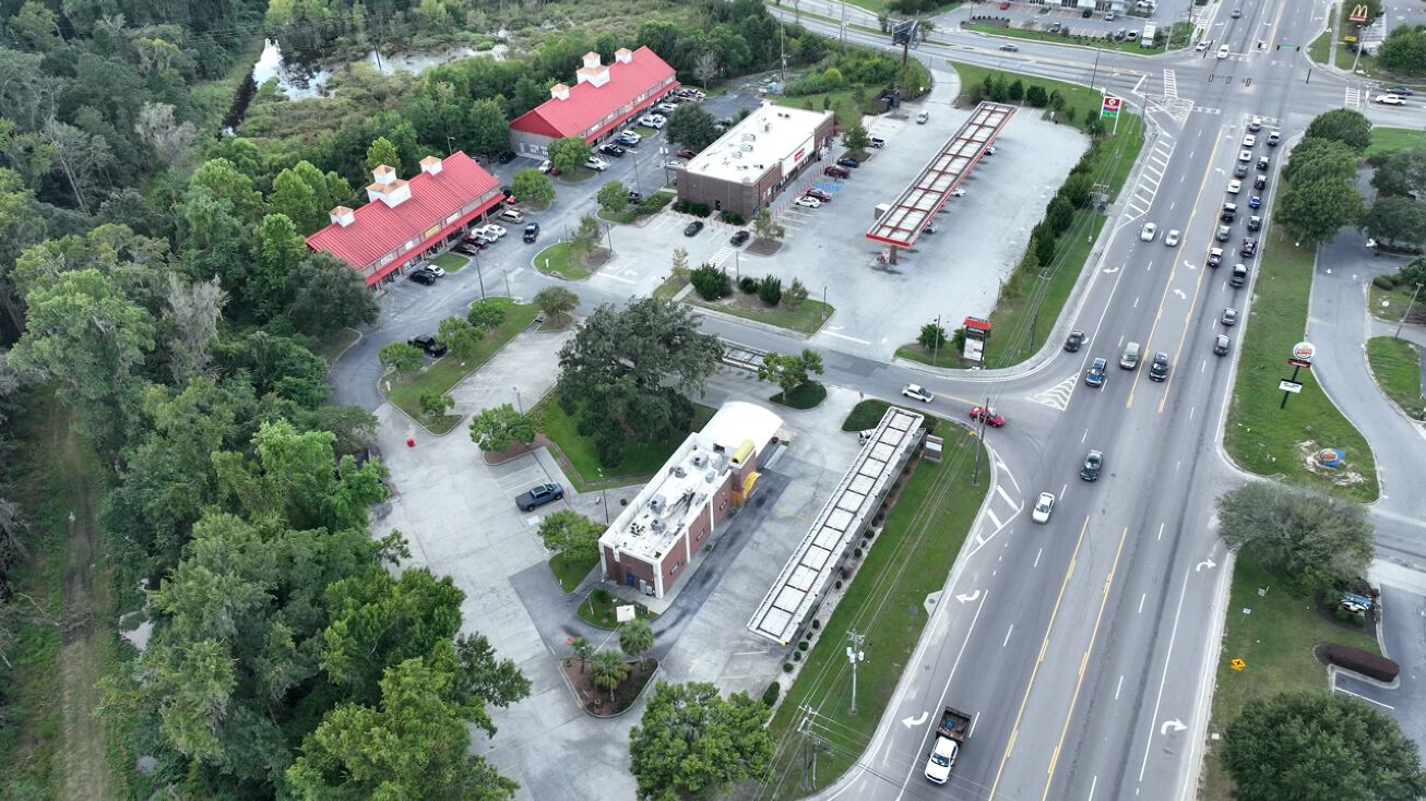 4301 Ogeechee Rd, Savannah, GA 31405