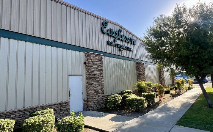 Pictures of Retail property located at 1517 25th St, Bakersfield, CA 93301 for sales - image #1