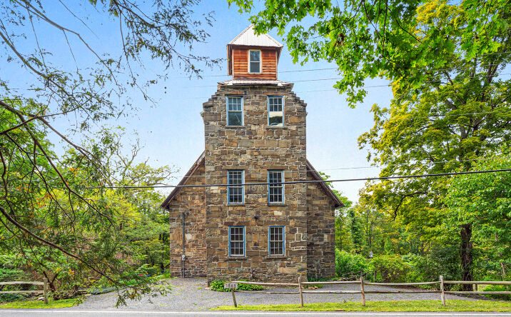 Pictures of Hospitality, Mixed Use, Special Purpose property located at 1883 Main St, Rifton, NY 12471 for sales - image #1