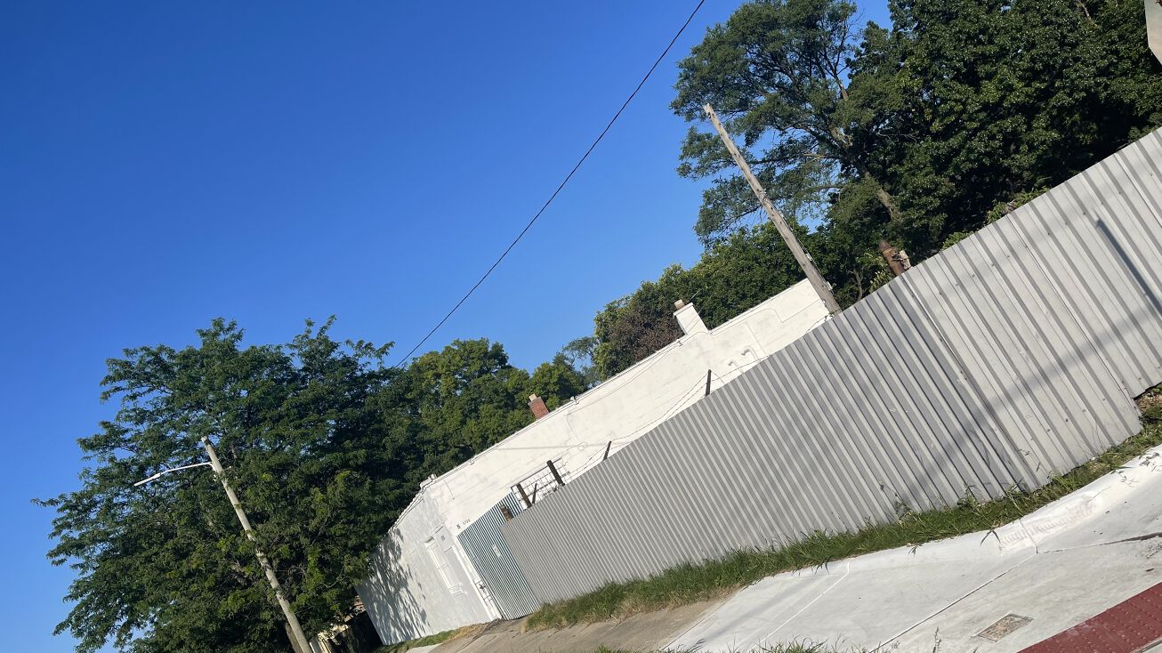 5720 E Davison St, Hamtramck, MI 48212