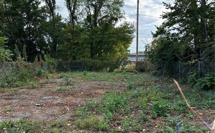 Pictures of Land, Industrial property located at 1027 N Agnes Avenue, Kansas City, MO 64120 for sales - image #1