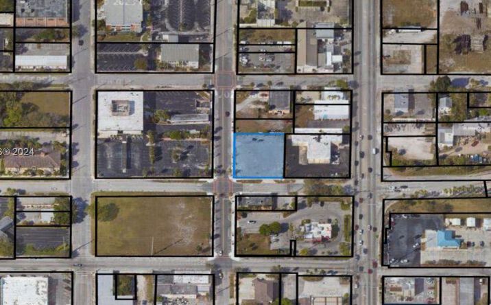 Pictures of Mixed Use property located at 325 S Us Highway 1, Fort Pierce, FL 34950 for sales - image #1
