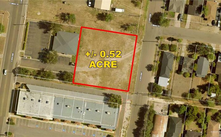 Pictures of Land property located at 302 S 19th Avenue, Edinburg, TX 78539 for sales - image #1