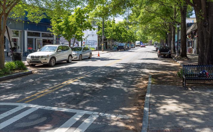 Pictures of Retail property located at 495 Flat Shoals Ave SE, Atlanta, GA 30316 for sales - image #1