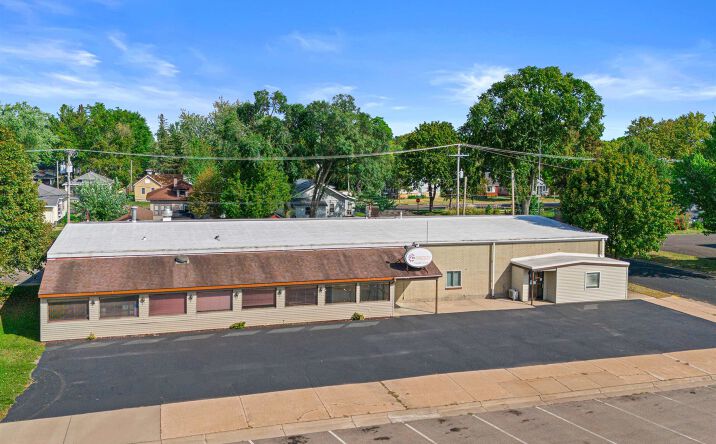 Pictures of Office, Retail, Self Storage, Special Purpose property located at 210 Market Ave, Port Edwards, WI 54469 for sales - image #1