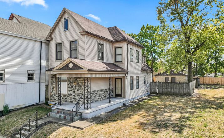 Pictures of Multifamily property located at 2219 W Broad Street, Columbus, OH 43223 for sales - image #1