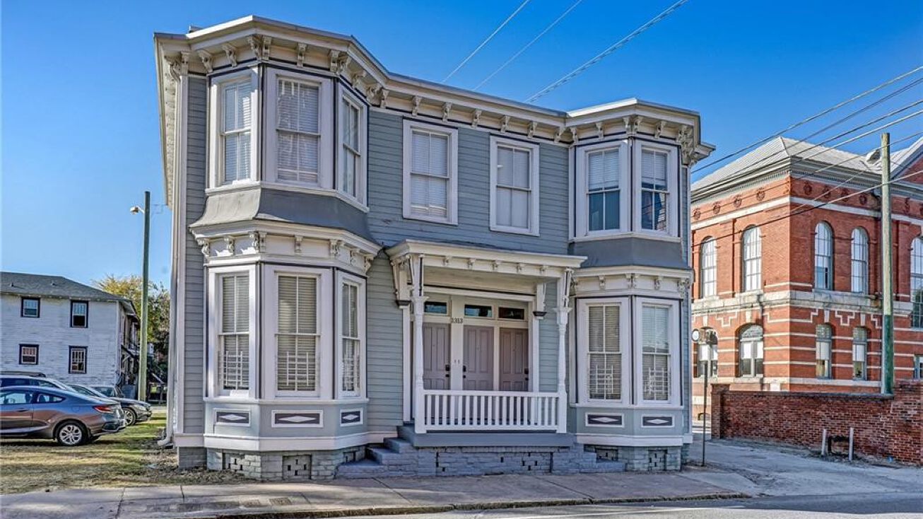 1313 Whitaker St, Savannah, GA 31401