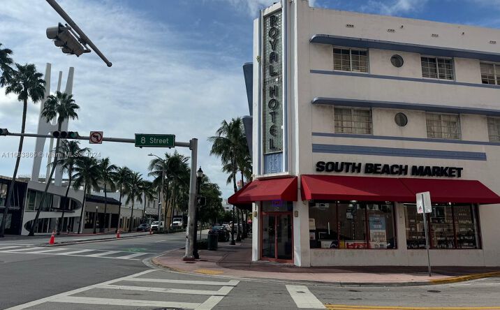 Pictures of Retail, Hospitality property located at 763 E Pennsylvania Ave, Miami Beach, FL 33139 for sales - image #1