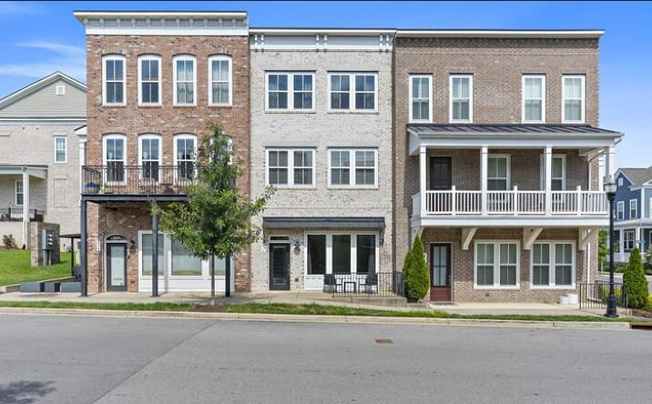 Pictures of Retail property located at 212 Muir Ave, Nolensville, TN 37135 for sales - image #1