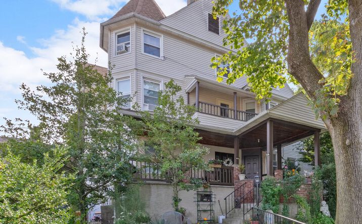 Pictures of Multifamily property located at 25 Cedar St, Dobbs Ferry, NY 10522 for sales - image #1