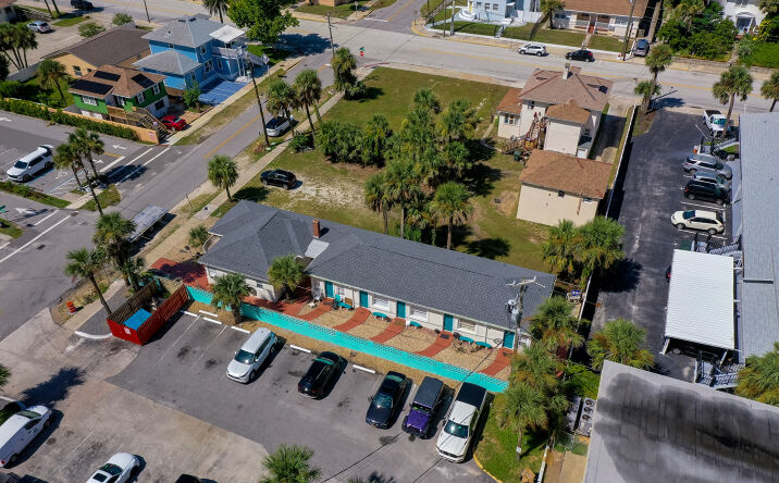 Pictures of Multifamily property located at 709 Butler Blvd, Daytona Beach, FL 32118 for sales - image #1