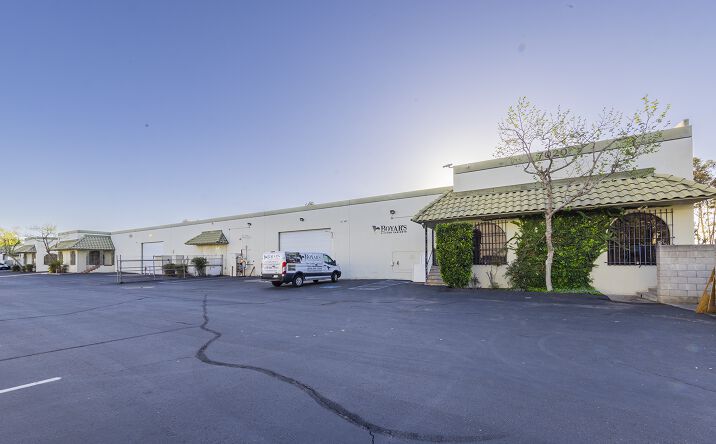 image of property at 7020 CARROLL RD San Diego CA 92121-2213