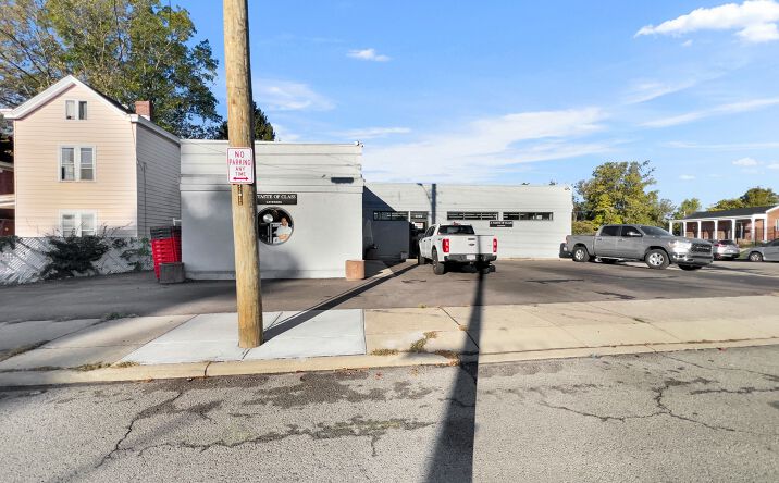 Pictures of Retail property located at 3415 Glenmore Ave, Cincinnati, OH 45211 for sales - image #1