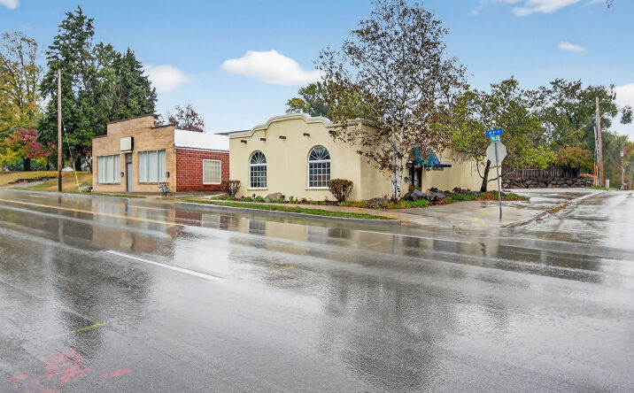 Pictures of Office, Retail property located at 4311 SW 9th St, Des Moines, IA 50315 for sales - image #1