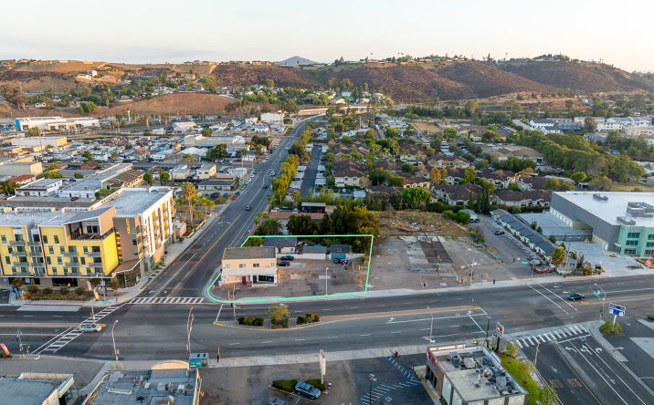 Pictures of Office, Retail, Industrial property located at 7968-70 Broadway, Lemon Grove, CA 91945 for sales - image #1