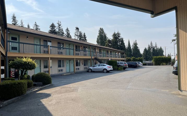 Pictures of Hospitality property located at 8421 Evergreen Wy, Everett, WA 98208 for sales - image #1