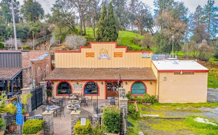 Pictures of Retail property located at 216 Washington St, Auburn, CA 95603 for sales - image #1