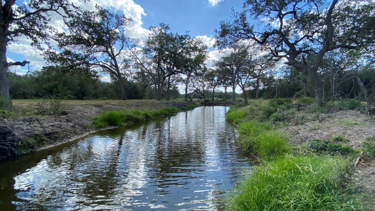 Road Creek Ranch, Goliad, TX 77963