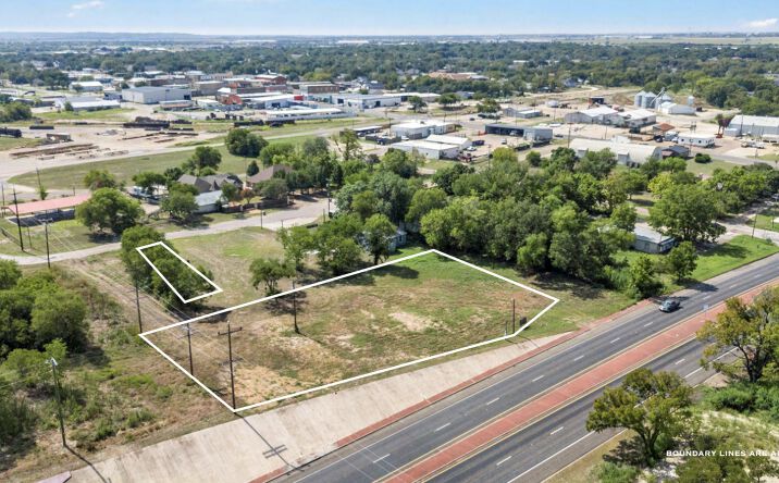 Pictures of Land property located at TBD W McGregor Dr & Lot, McGregor, TX 76657 for sales - image #1