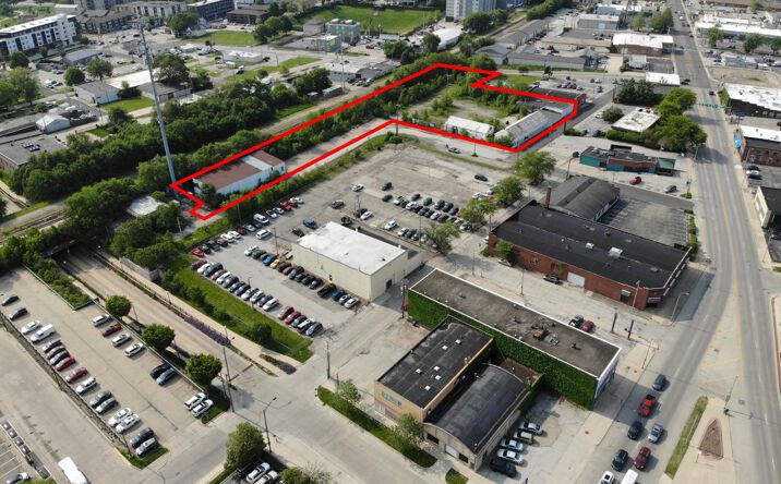 Pictures of Land property located at 302 S Market St, Champaign, IL 61820 for sales - image #1