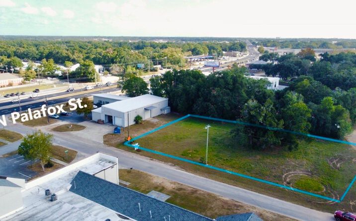 Pictures of Land property located at 17 Virginia Way, Pensacola, FL 32505 for sales - image #1
