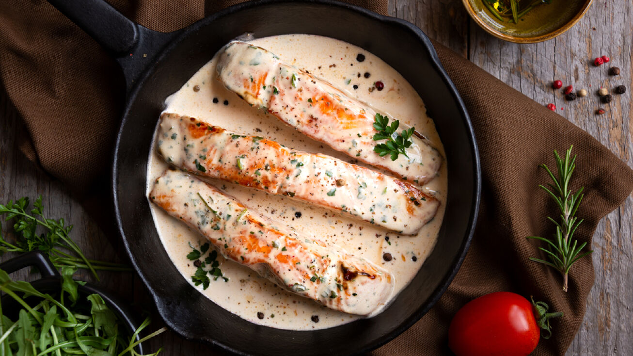 Profitable Full Service Restaurant for Sale with Real Estate