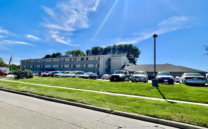 Pictures of Special Purpose property located at 5300 Stone Ave, Sioux City, IA 51106 for sales - image #1