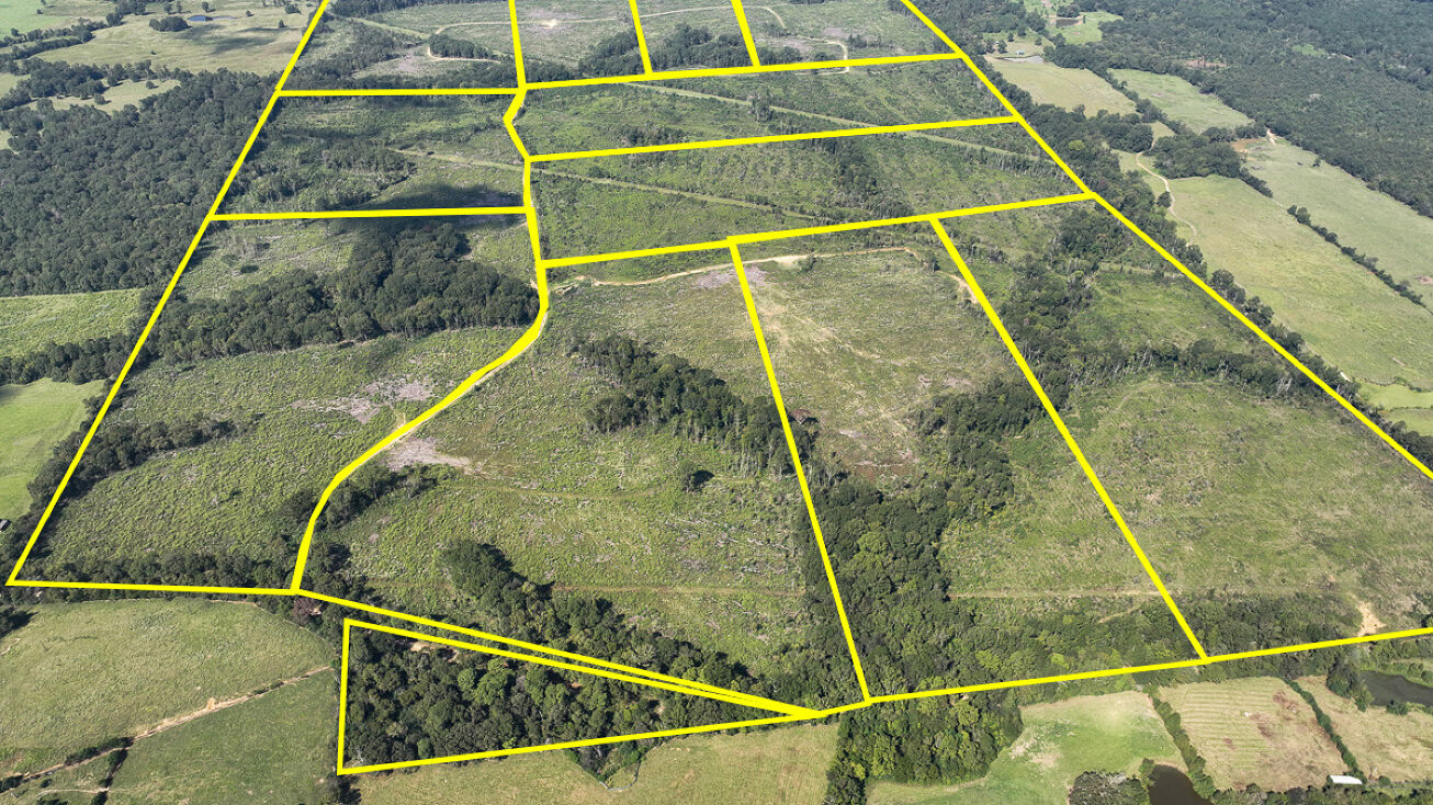 3 County Road 4916, Timpson, TX 75975