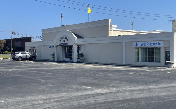 Pictures of Retail property located at 2200 W Vernon Ave, Kinston, NC 28504 for sales - image #1