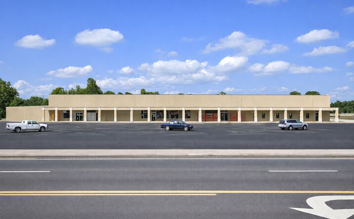 Pictures of Retail, Industrial property located at 306 Main St SE, Hanceville, AL 35077 for sales - image #1