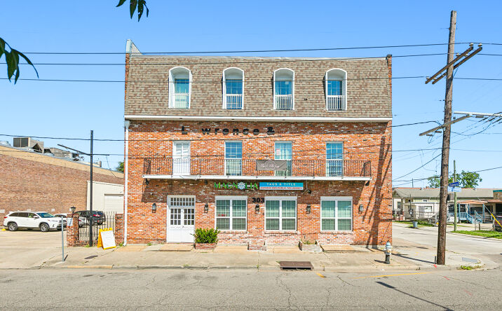 Pictures of Office property located at 303 S Broad St, New Orleans, LA 70119 for sales - image #1