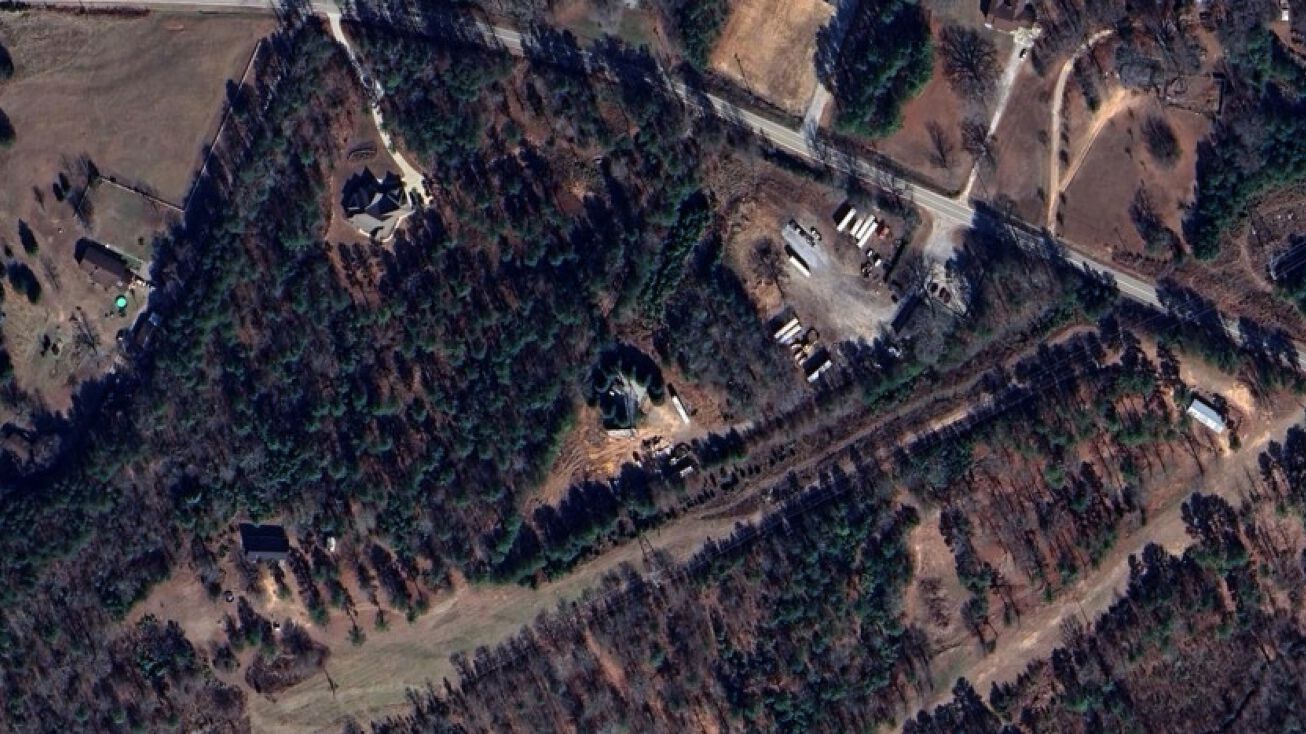 205 New Harrison Bridge Rd, Simpsonville, SC 29680