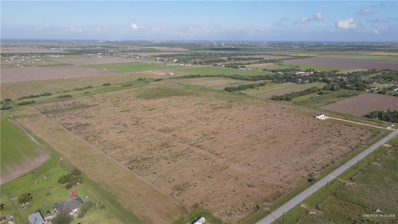 4633 E Mile 22 1/2 Street, Mercedes, TX 78570