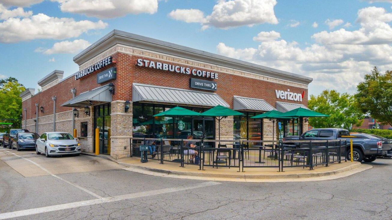 2736 Chapel Hill Rd, Douglasville, GA 30135