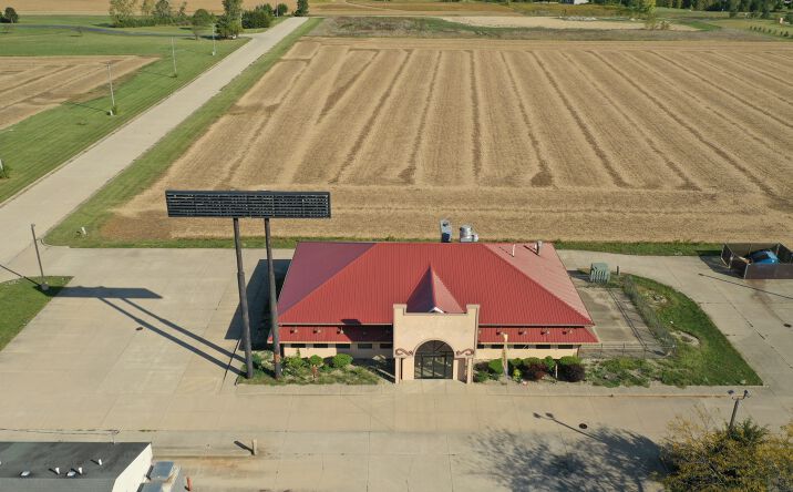 Pictures of Hospitality, Mixed Use, Retail property located at 210 N Lewis Ave, Oglesby, IL 61348 for sales - image #1