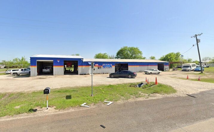 Pictures of Industrial, Mixed Use, Special Purpose property located at 6325 State Hwy 31 W, Corsicana, TX 75110 for sales - image #1