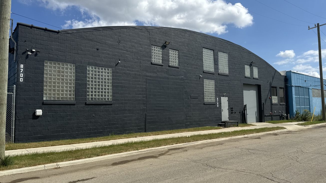 8700 Military St, Detroit, MI 48204