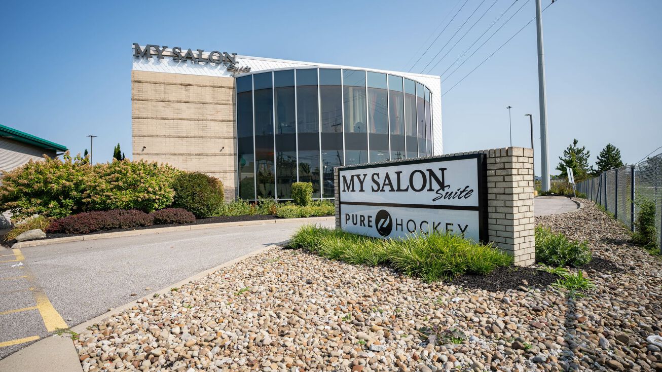 6505 Mayfield Rd, Mayfield Heights, OH 44124